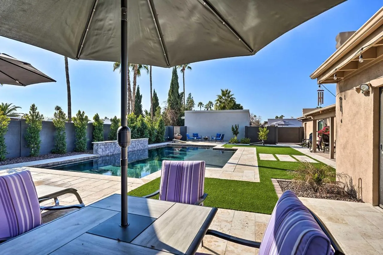 High-End And Luxe Scottsdale Gem With Pool And Yard Villa Phoenix